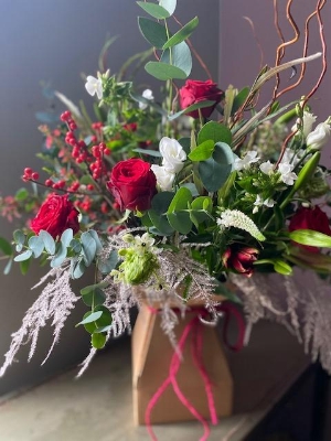 LUXURY CHRISTMAS BOUQUET Bestseller!